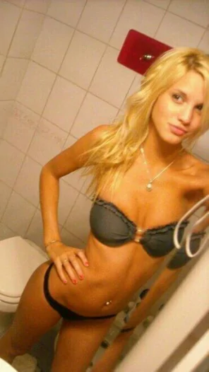 Black Bikini Blonde