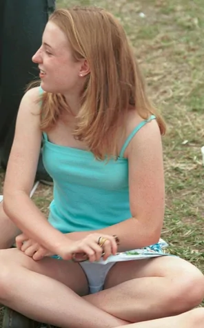amateur photo candid0103.jpg_ B3D721A