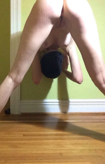 1 (104) nude