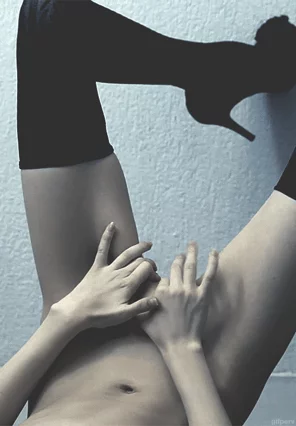 bdsmlr-351360-5DwuKS96cQ