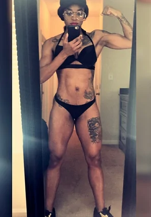 Fit Ebony