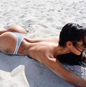amateur pic Katya Elise Henry