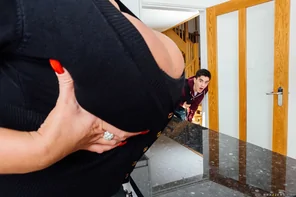 3506499_Brazzers Emma Butt - Hold The Phone, Not The Moan 617 pics_158