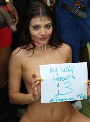 amateur pic 13 loads for Adria Rae