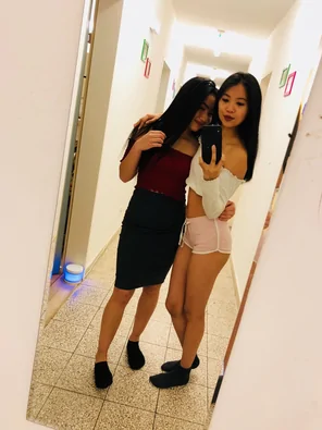 1 (81)