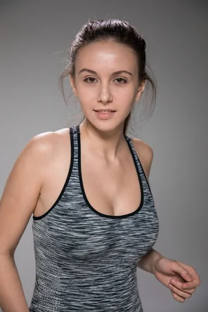 alisa-i-workout-session-1 001