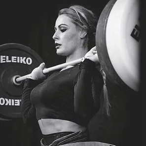 Singer Physical fitness Performance Style 