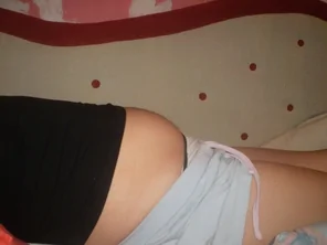 1 (27)