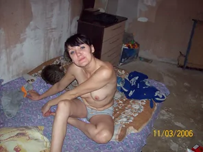1 (17)