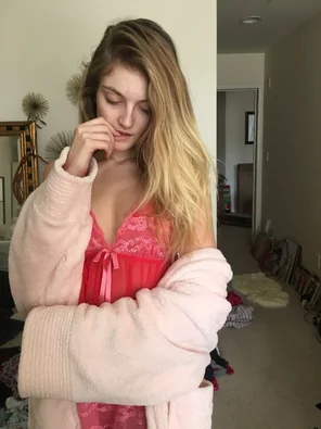 1 (47)