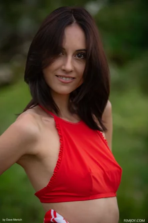 amateur pic 19542107_ymi139_003