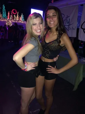 amateur pic My lord.. the girl on the right