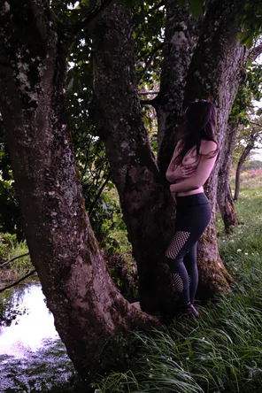 amateur photo Modern forest nymph pt.1 ðŸ’–