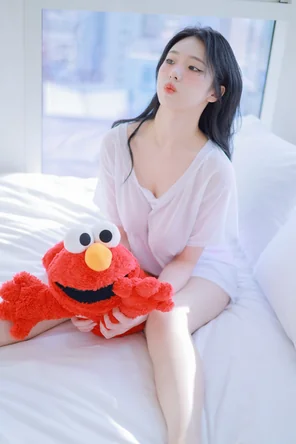003