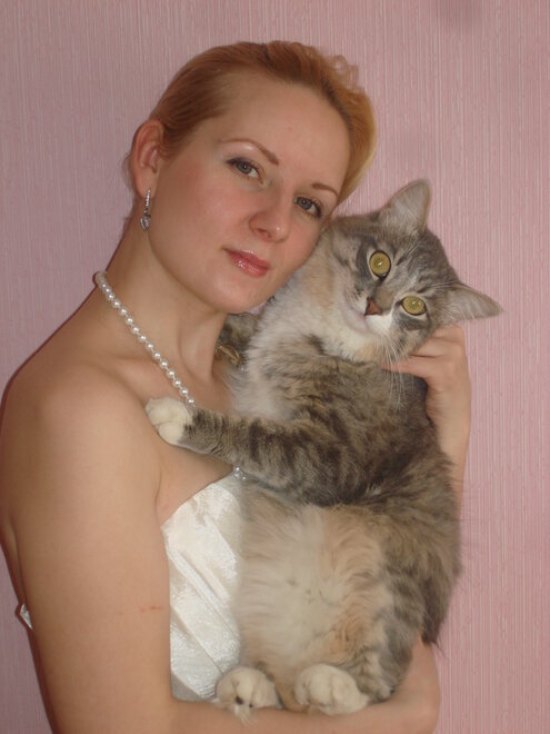 1 (5) nude