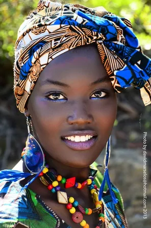 SEXY_EBONY_Black_Beauty_0df