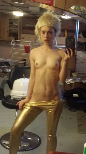 1 (69)