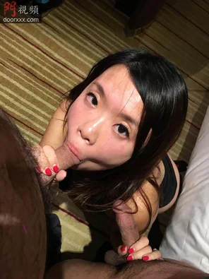 amateur pic 34E爆乳香港妻《Lisa_Wong》不雅照