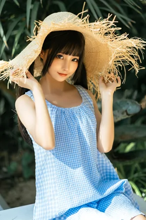 amateur pic Chunmomo (蠢沫沫) - 漫步 (2)