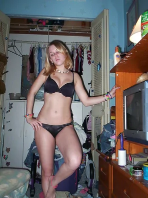 935_1000.jpg_ ADBA37D