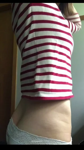 amateur pic Original ContentShirt Removal: The Back Collar Tug [OC]