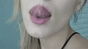 22608096