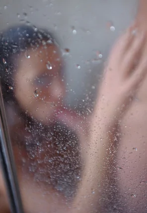 amateur pic Love BJ's in the Shower