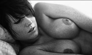 B/W