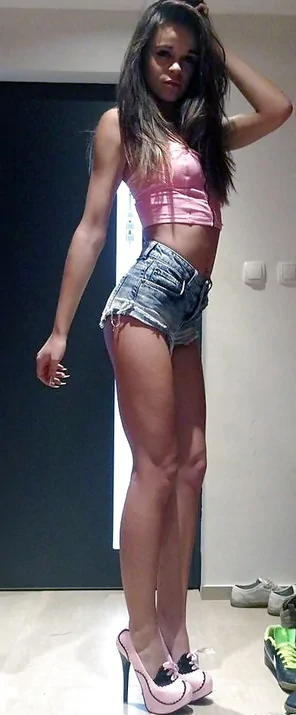 Leg Thigh Clothing Human leg Muscle 