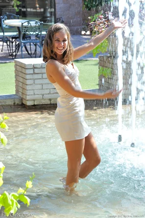 amateur pic Riley-301