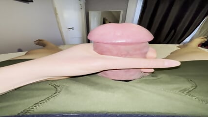 Slowly Edging To A Handsfree Cumshot