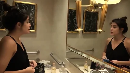 Stepsister And Stepbrother Fuck In The Bathtub While Parents Are Not At Home