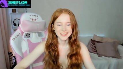 Horny Adorable Babe
