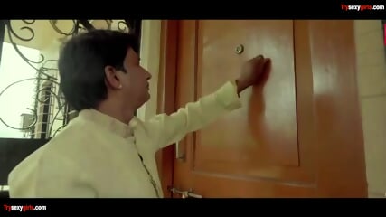 Wife Ko Husband Ne Utha Utha Ke Choda