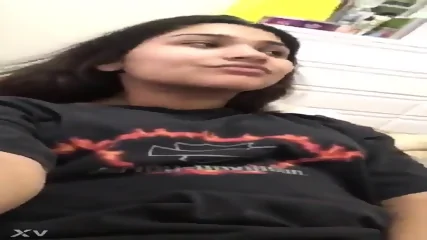 Sexy Indian Babe Fingers Her Pussy