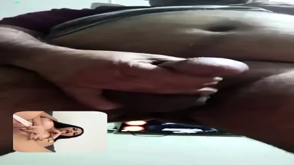 فضيحت سعيد شخص عراقي يمرس العدة سرية امام كمرا وهمية