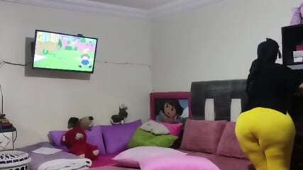 Big Ass Mom Cleaning My Bed Room