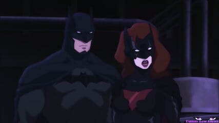 Sexy BATWOMAN Balls Kick From Behind THE HERETIC Ballbusting KICK IN THE NUTS Anime
