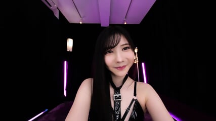 [A] Should Take A Closer Look At My Cute Petite Girlfriend