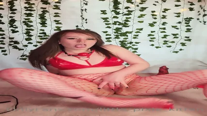 Delicious Slut Masturbating