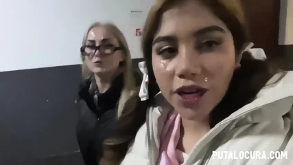 Mariana Gold And Lisikitty Cumwalk