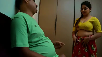 Desi Sanskari Maid