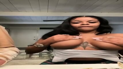 Phat Asses: Direct Google Drive Folder Link, 137 Of Her Videos, Enjoy Boys => Https://rentry.co/ugvn492w