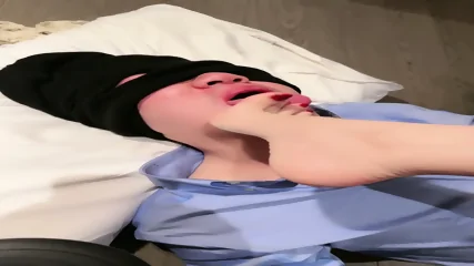 Asian Foot Worship