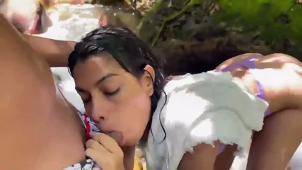 Novinha Safada Mamando Gostoso Na Cachoeira