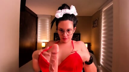 Curvy Big Boobs And Ass Teen Tease And Dildo Play