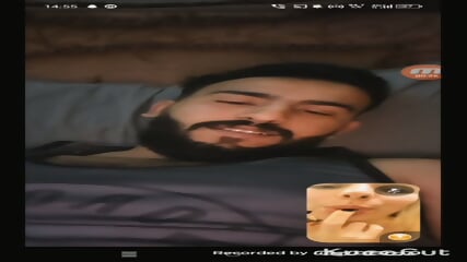 فضيحه الملازم اليبي معاد القندلي عم يمارس العاده السريه لا حول ولا قوه الا بالله