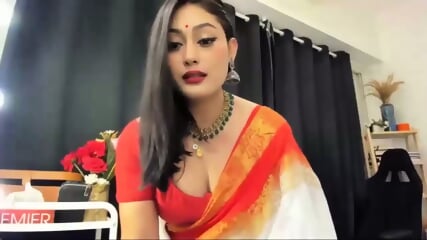Cute Anna Sexy Live In Orange Saree