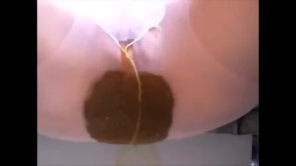 This Woman Shitting Diarrhea On Pantyhose